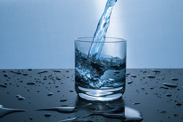 喝水减肥法是什么原理？